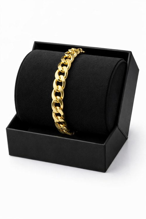 Conçu en acier inoxydable de haute qualité, ce bracelet est résistant à l’eau et à l’usure : il ne rouille pas, ne noircit pas et conserve durablement son éclat doré. 