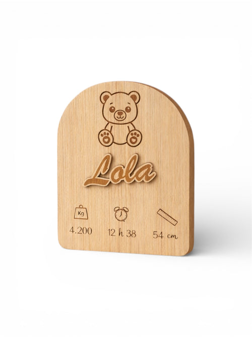 Cadre décorative en bois personnalisable pour bébé avec illustration et informations de naissance