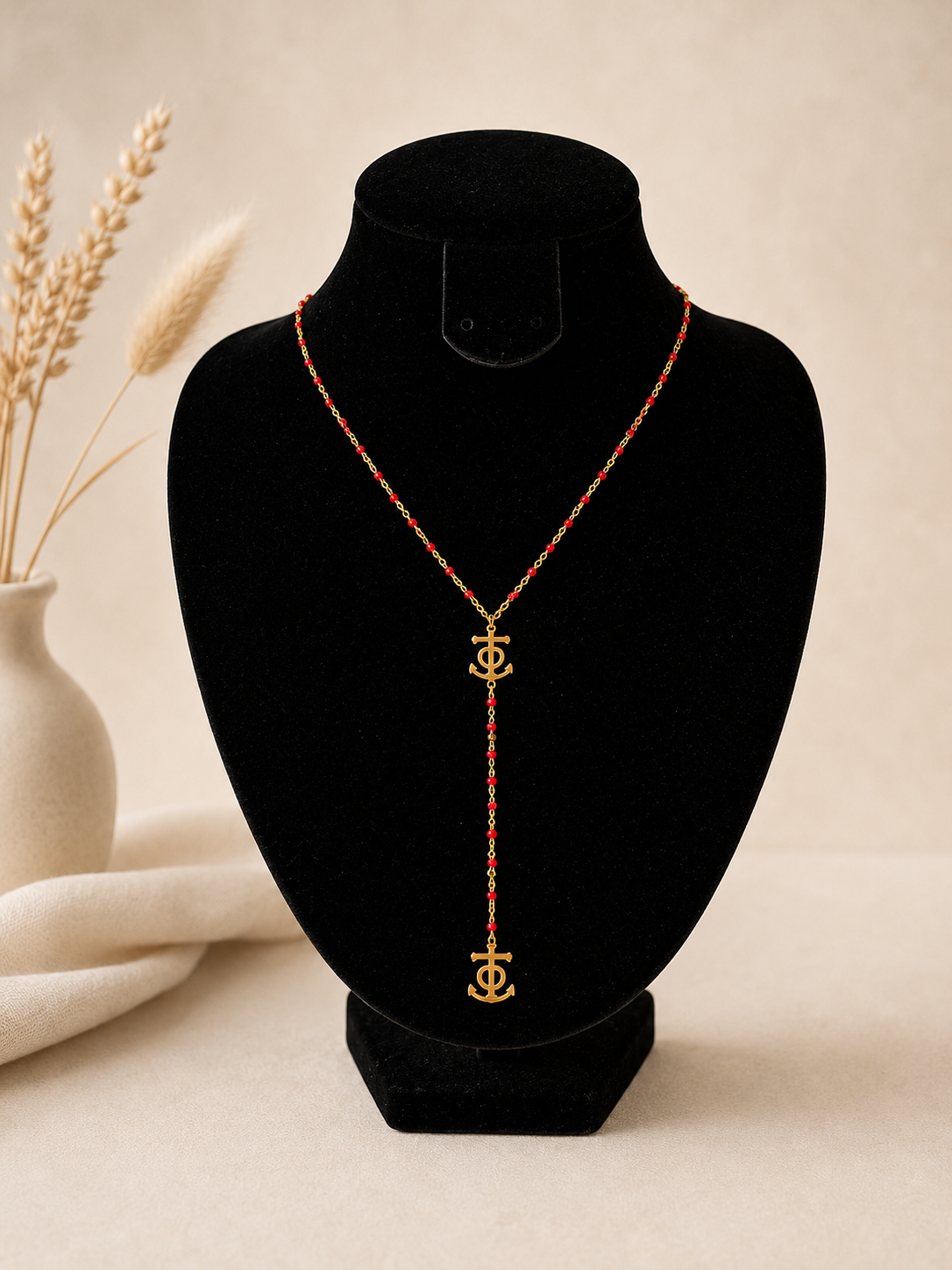 Collier Camargue doré - Croix camarguaise & Perles rouges