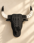 Tête de taureau 3D murale avec fond beige et jeu d'ombre décoratif 