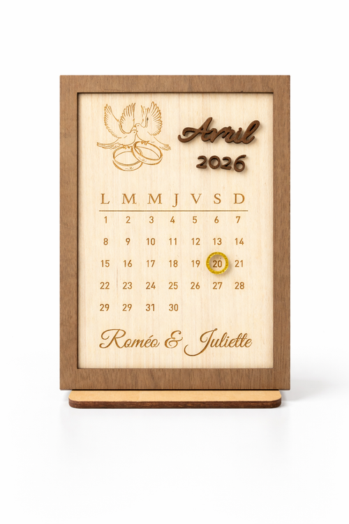 Cadre en bois artisanal personnalisé avec calendrier et gravure élégante pour les mariés